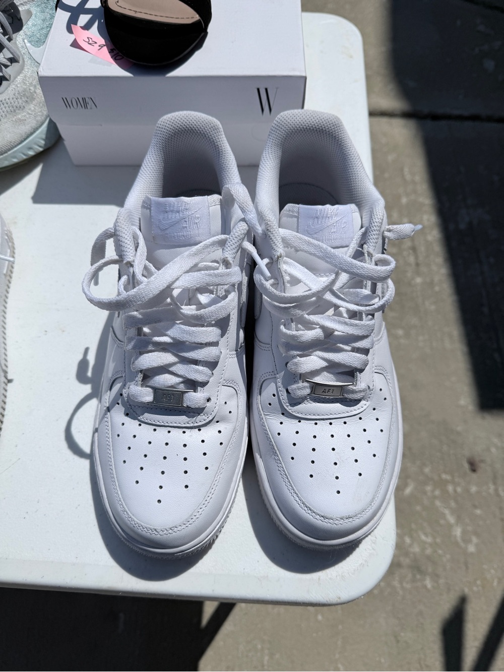 Nike White Low-Top Sneakers with Mesh Lining